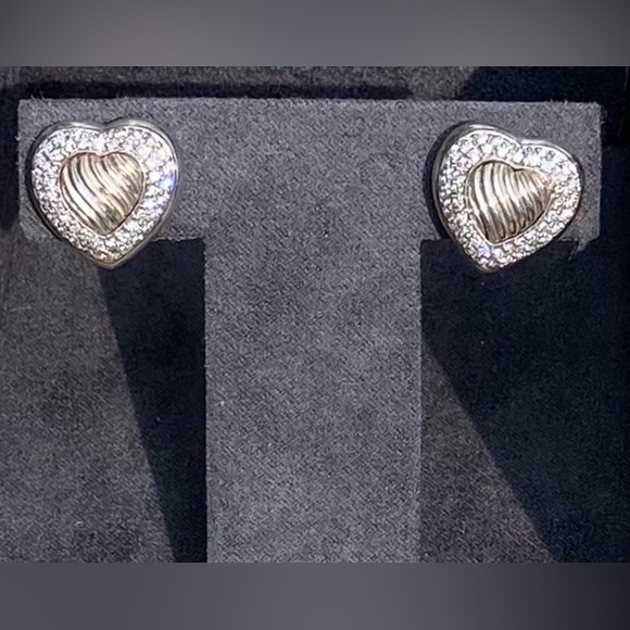 DAVID YURMAN Pavé Diamond Sterling Carved Heart Earrings - Picture 6 of 16